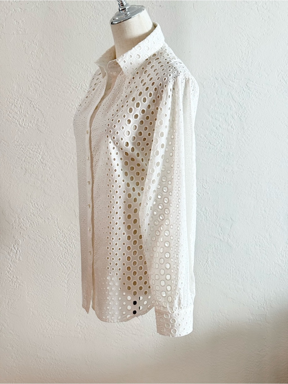 Nicole Miller Artelier White Pleated Puff Sleeve Eyelet Blouse M Cotton Boho - Picture 11 of 15